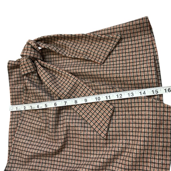 Aritzia Wilfred Wrap- Front Skirt- Size 2 - Picture 8 of 9